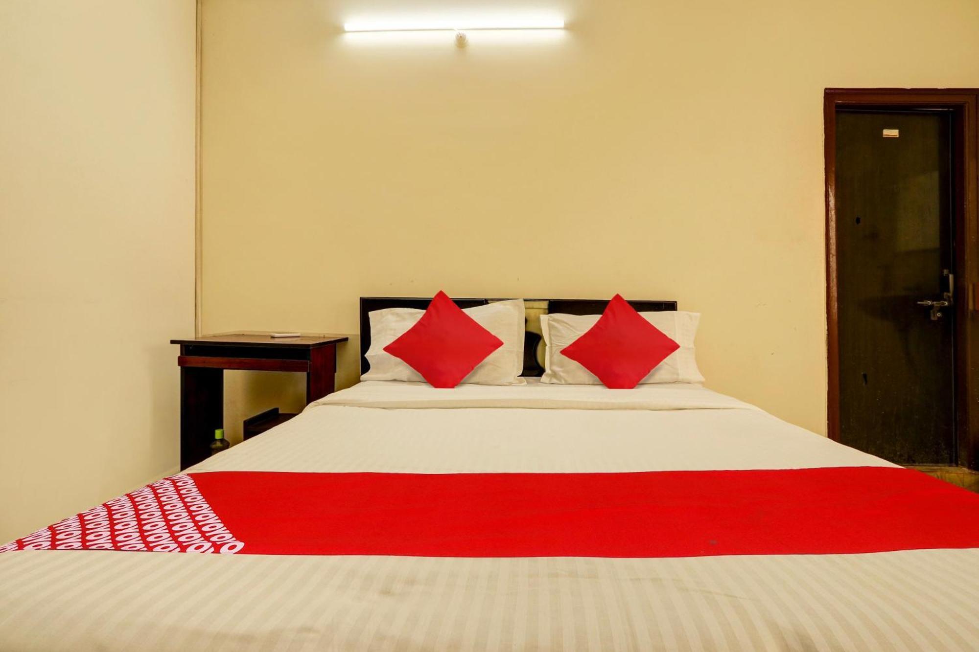 Hotel O Royal Haven Hyderabad Exterior foto